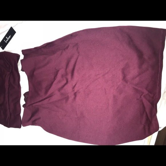 2 piece slim burgundy dress from Lulus - Picture 8 of 8